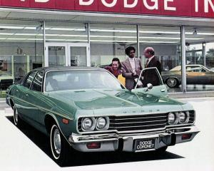 Dodge Coronet Custom Sedan 1974 года